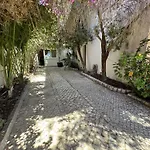 Panzió House - Beachhouselagos - Meia Lagos