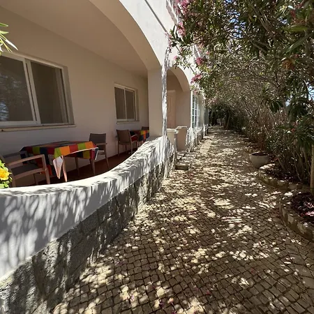Bed & Breakfast Beachhouselagos *